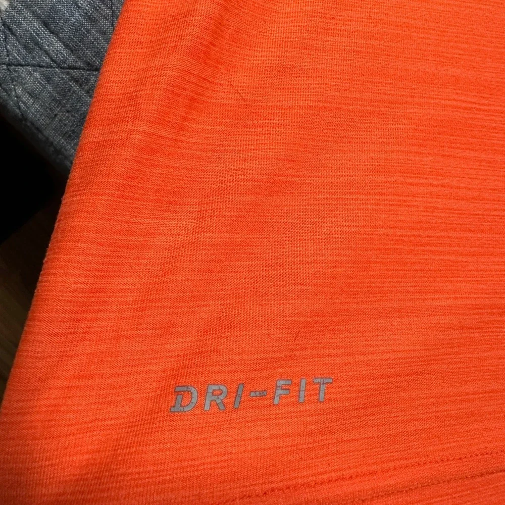 Nike Dri-FIT Mens Large Orange Heathered Training Shirt Short Sleeve Gym Tee